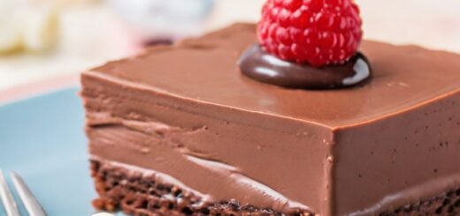 Descubre cómo preparar un delicioso Pastel Mousse de Chocolate con esta receta fácil y exquisita. ¡Postre irresistible!
